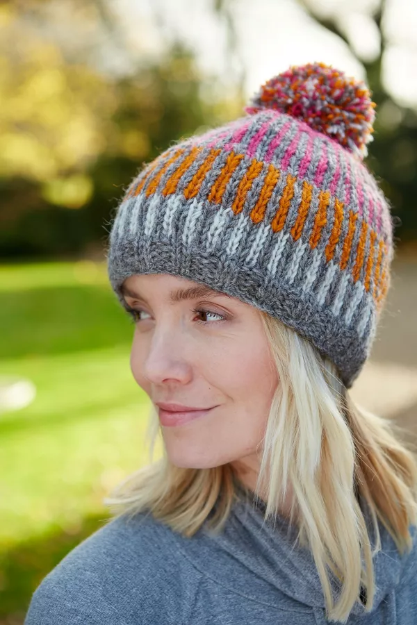 Pachamama Dunoon Bobble Beanie Pink Pink