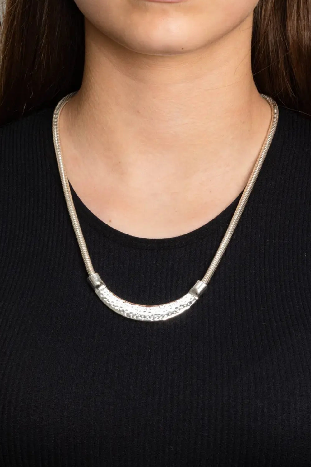 Simple Matte Curved Bar Necklace