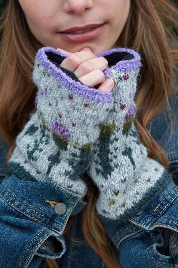 Pachamama Thistle Handwarmers 