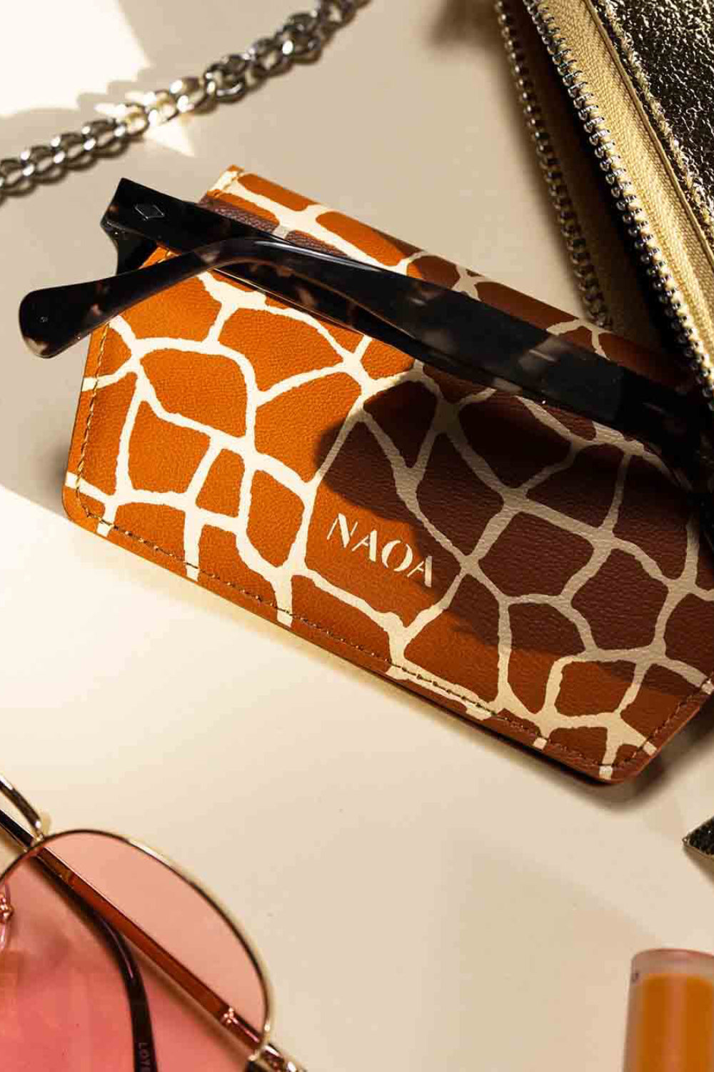 Apple Leather Slim Glasses Case