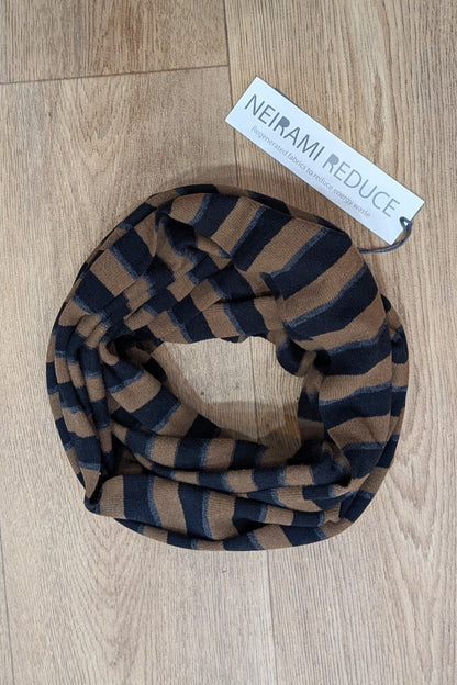 Soft Pencil Neck Scarf
