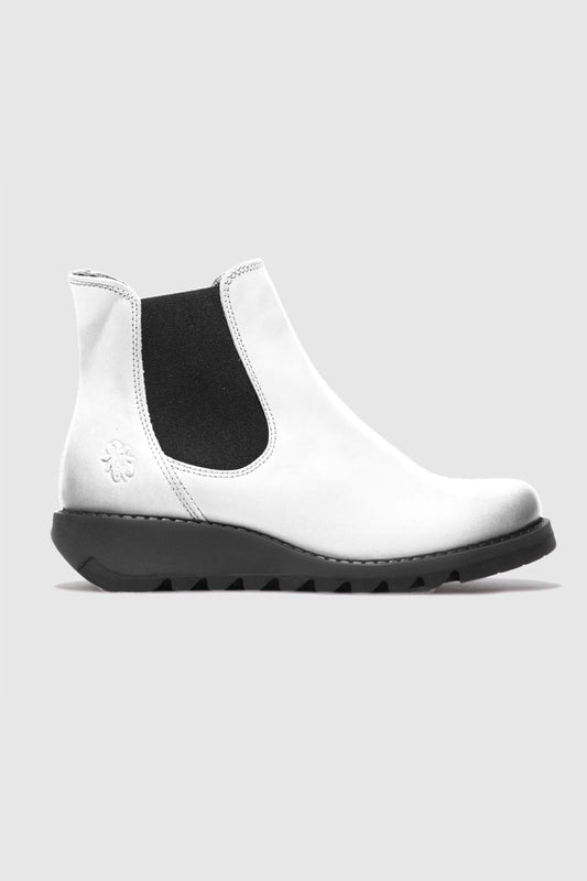 Fly London Salv Boot Rug White White