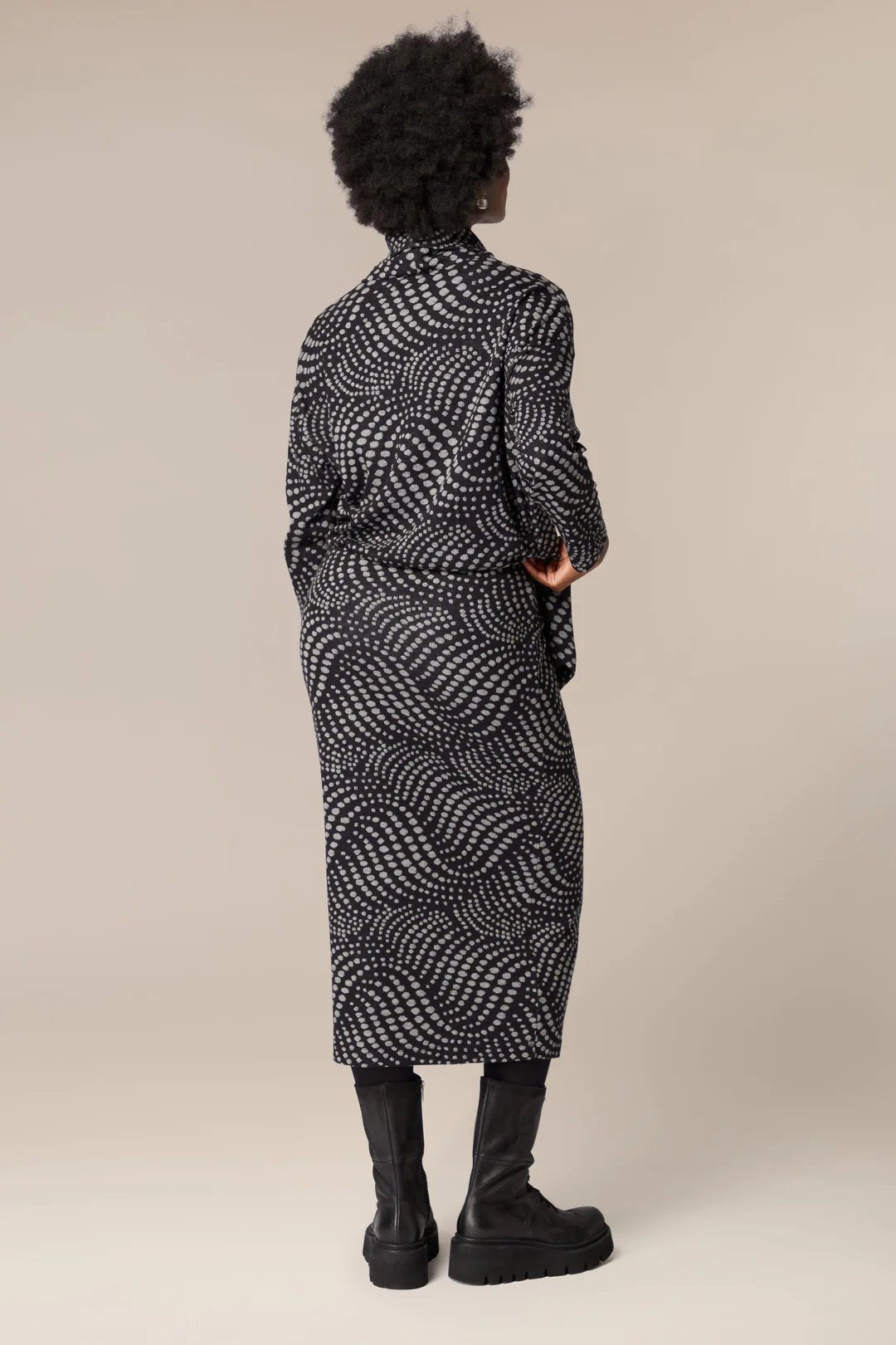 Sahara Spiral Spot Jersey Tube Skirt Black