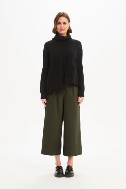 Roll Hem Pocket Knit