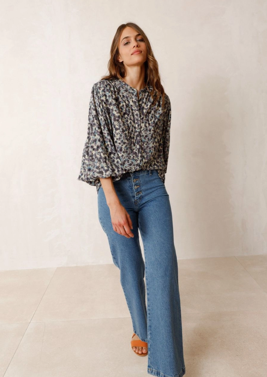 Indi & Cold Tessa Balloon Sleeve Shirt Vanilla